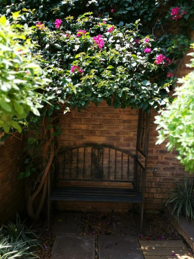 Bastille De Blignaut B&B Edenvale Zewnętrze zdjęcie